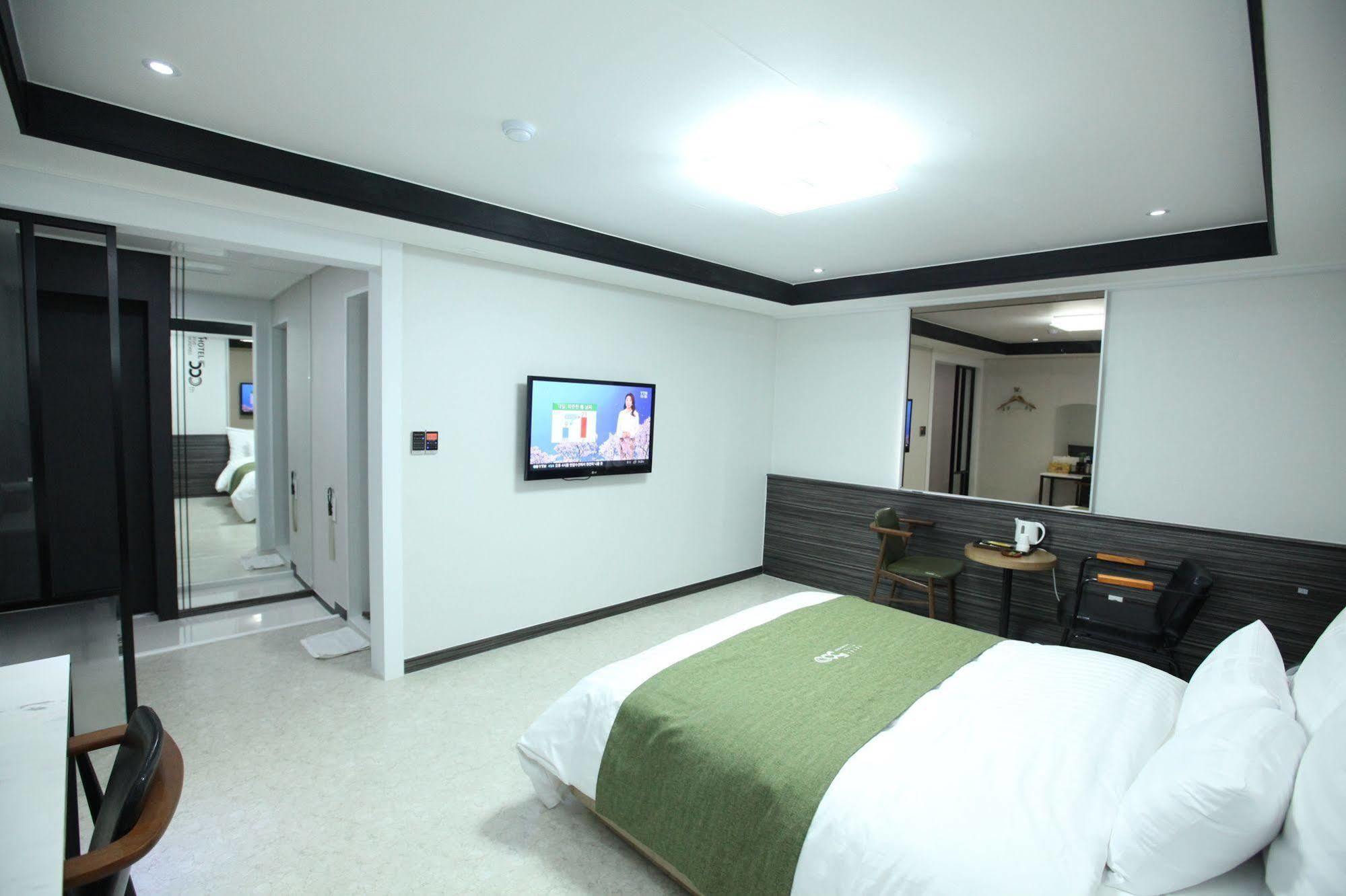 Hotel 500Th Mokpo Exterior photo